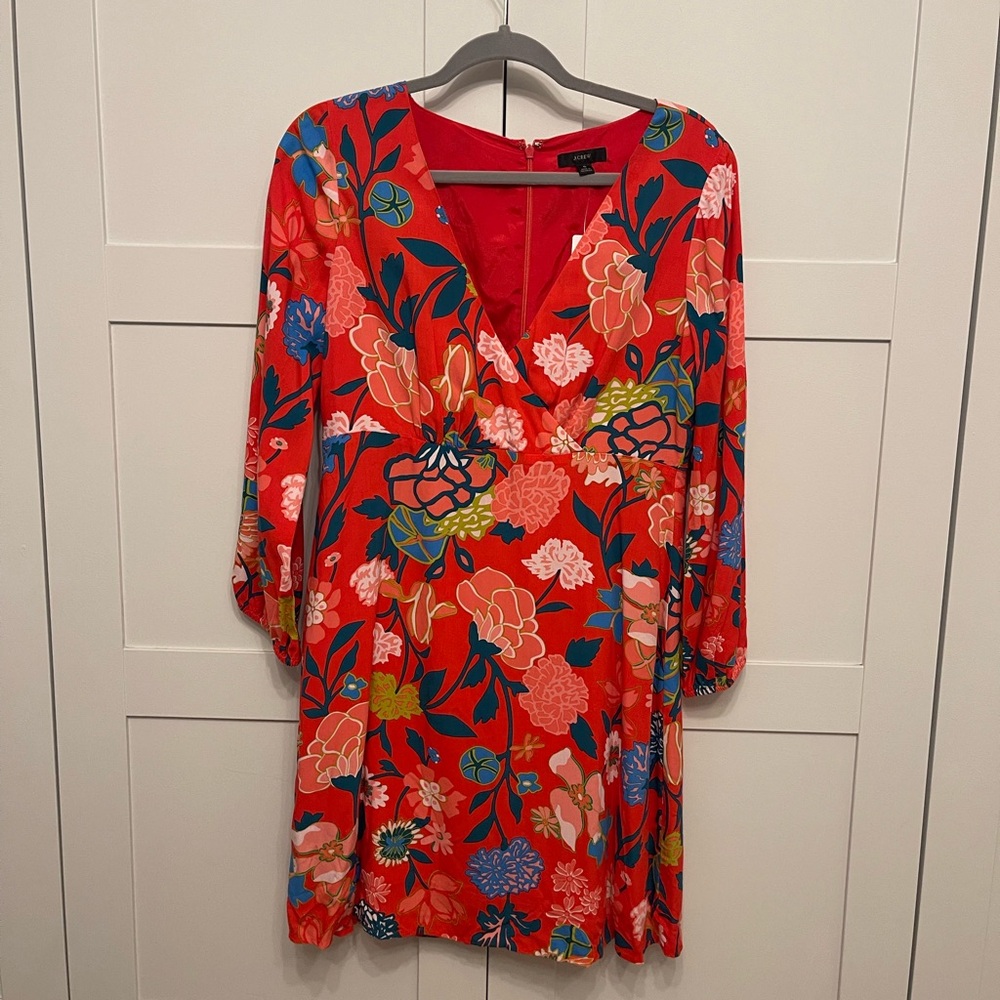 j Crew red floral v neck mini dress. Quarter length sleeves